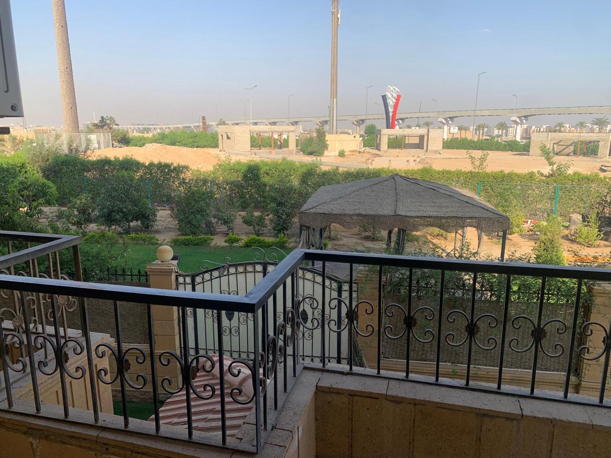 Luxury Apartments Beside Mall Of Arabia And Dar Al-Fouad Hospital - Families Only- No Alcoholic Beverages 6th of October City Екстериор снимка