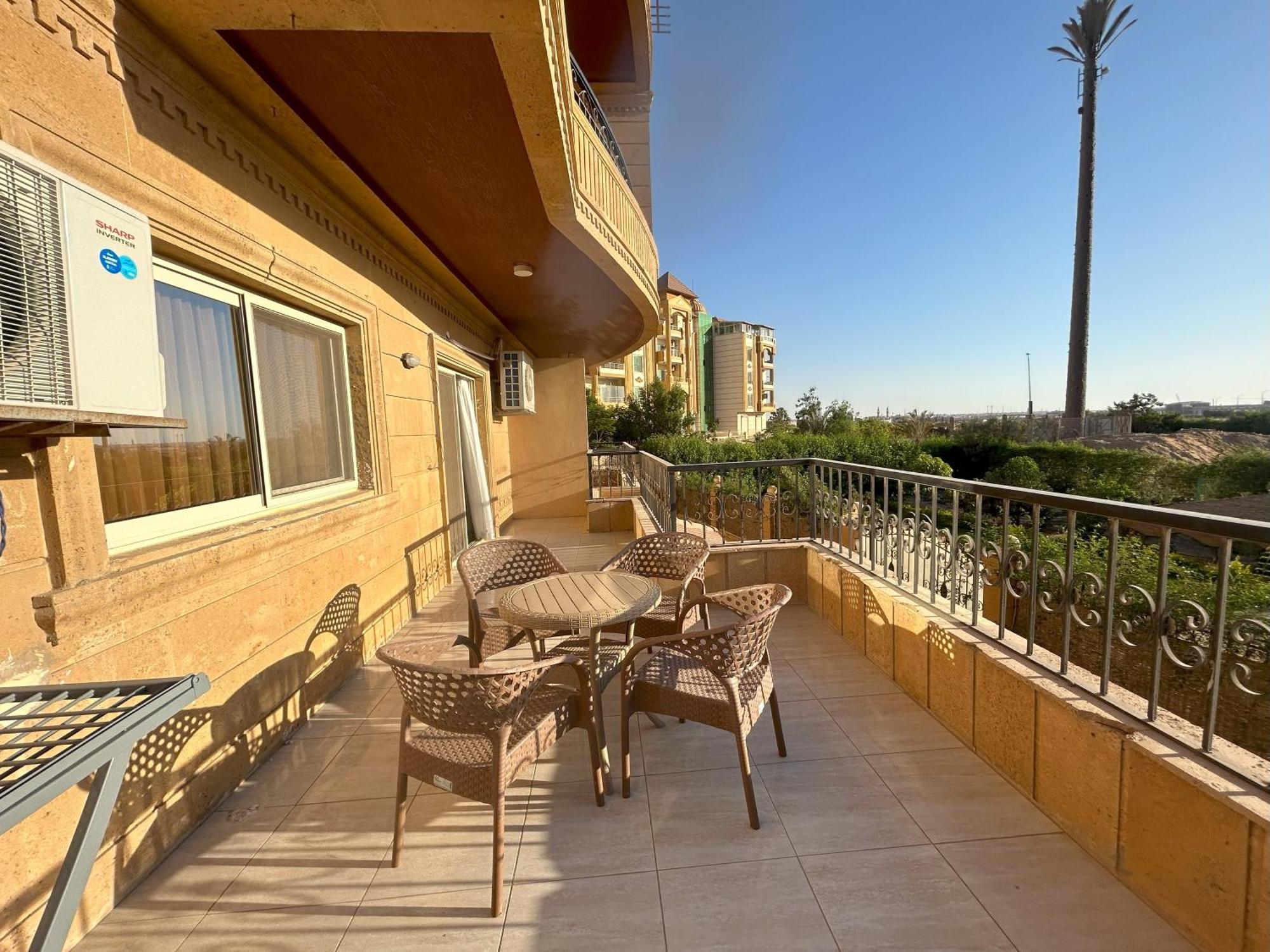 Luxury Apartments Beside Mall Of Arabia And Dar Al-Fouad Hospital - Families Only- No Alcoholic Beverages 6th of October City Екстериор снимка