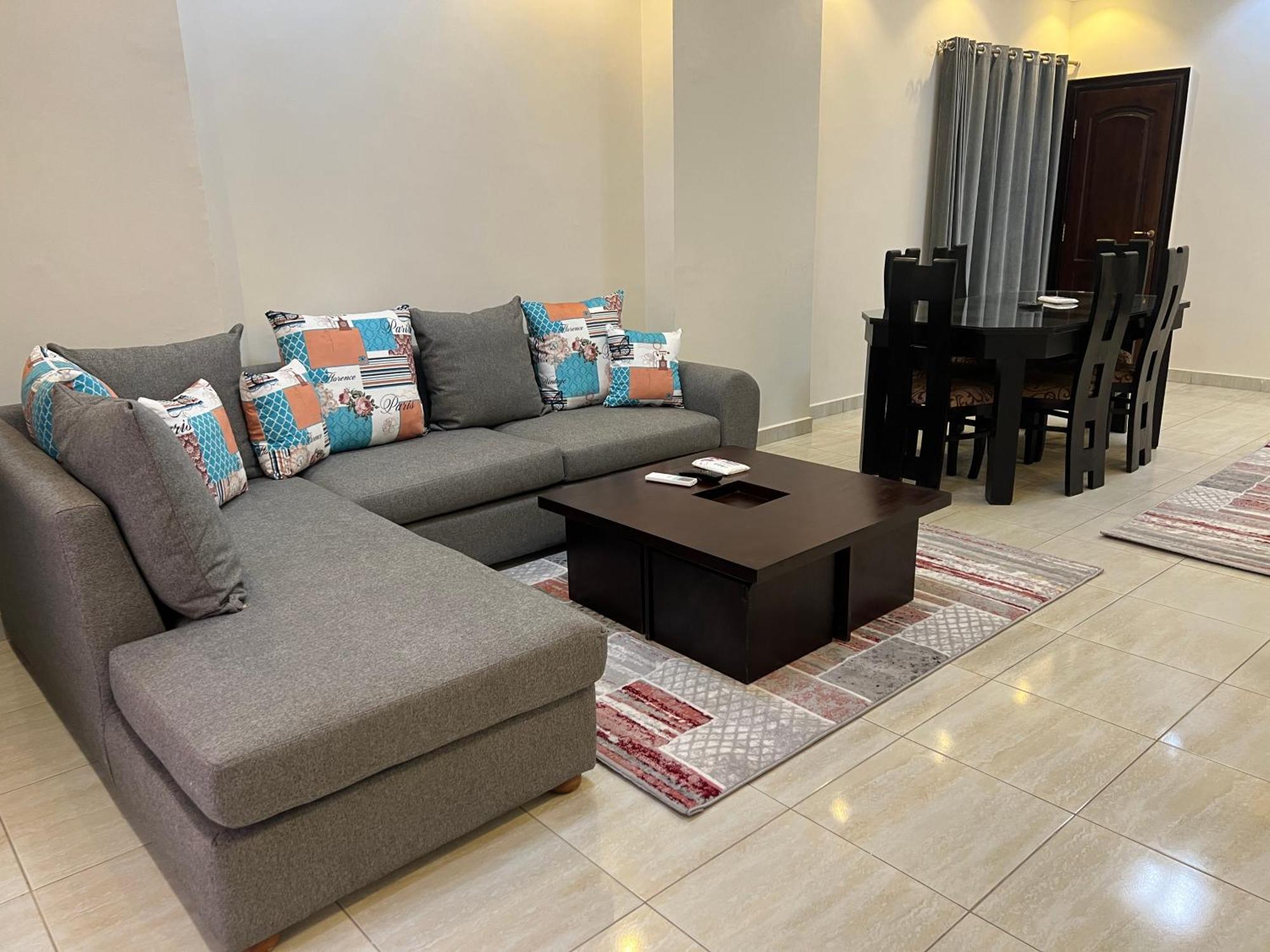 Luxury Apartments Beside Mall Of Arabia And Dar Al-Fouad Hospital - Families Only- No Alcoholic Beverages 6th of October City Екстериор снимка