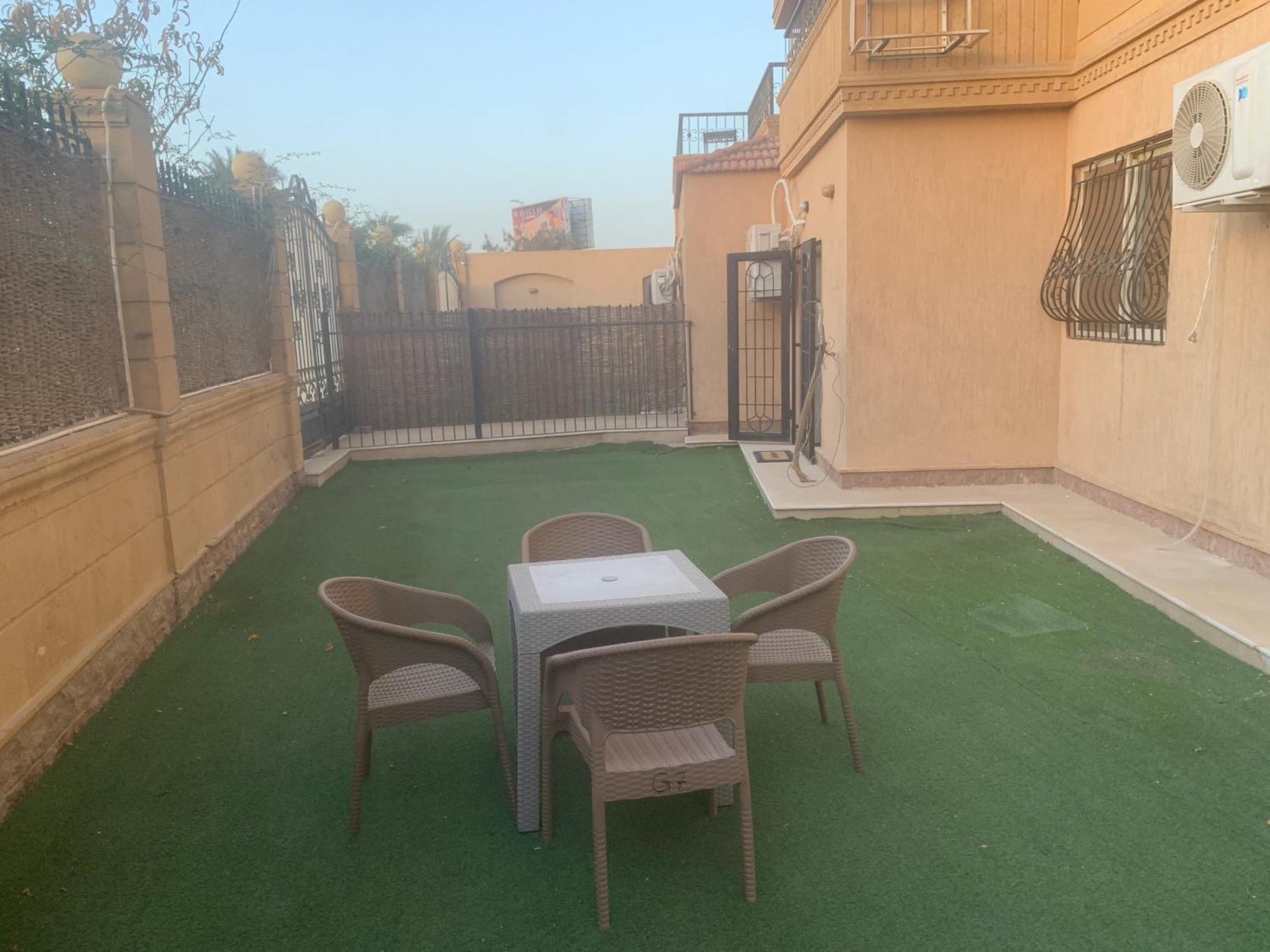 Luxury Apartments Beside Mall Of Arabia And Dar Al-Fouad Hospital - Families Only- No Alcoholic Beverages 6th of October City Екстериор снимка